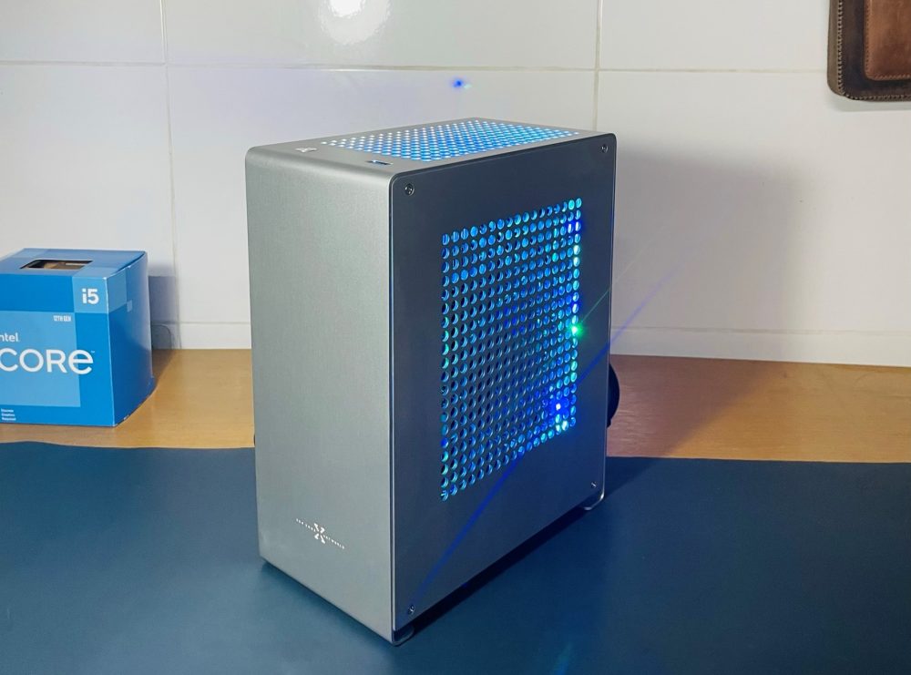 case máy tính mini