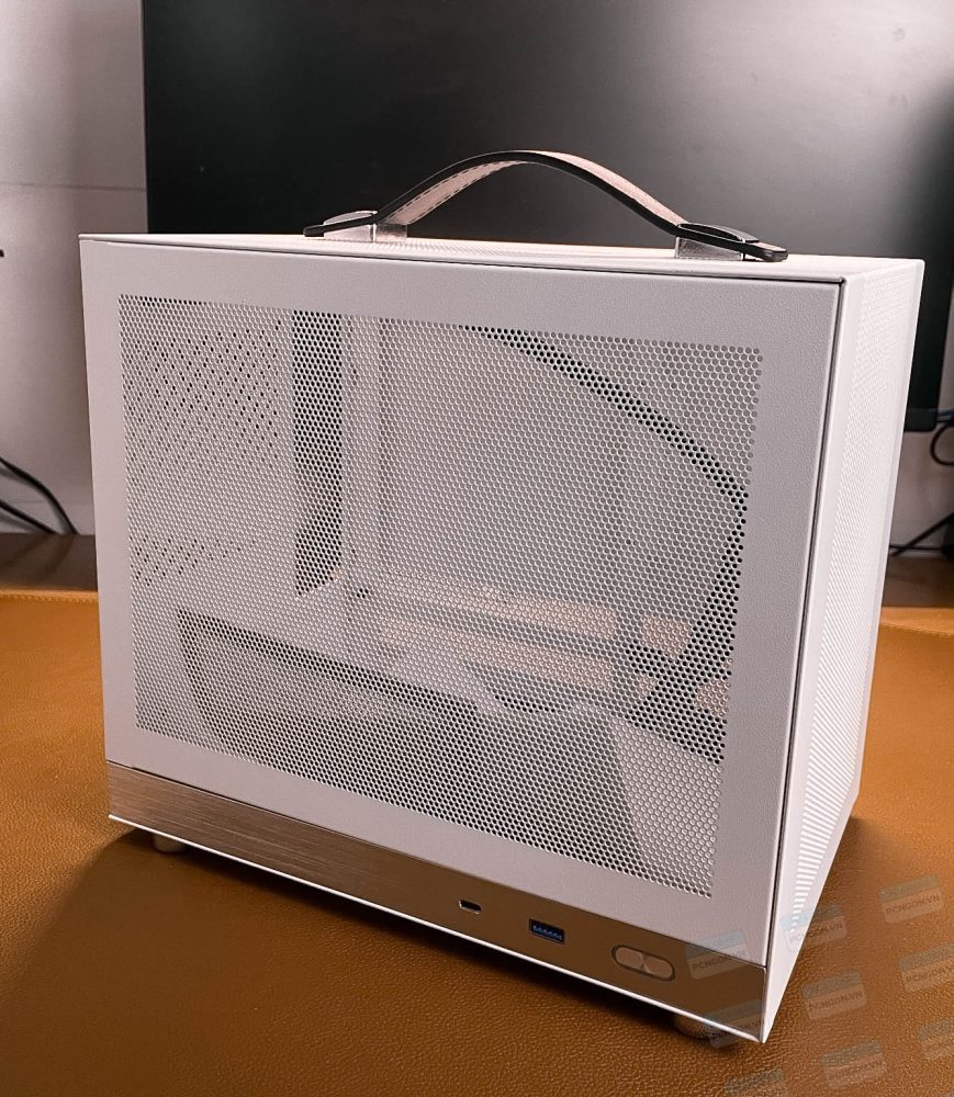 Vỏ Case Máy Tính Mini Itx Shiny Snake G200 - Trắng 10