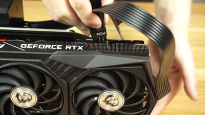 Lắp Dây Nguồn Vào Dock Egpu Tương ứng