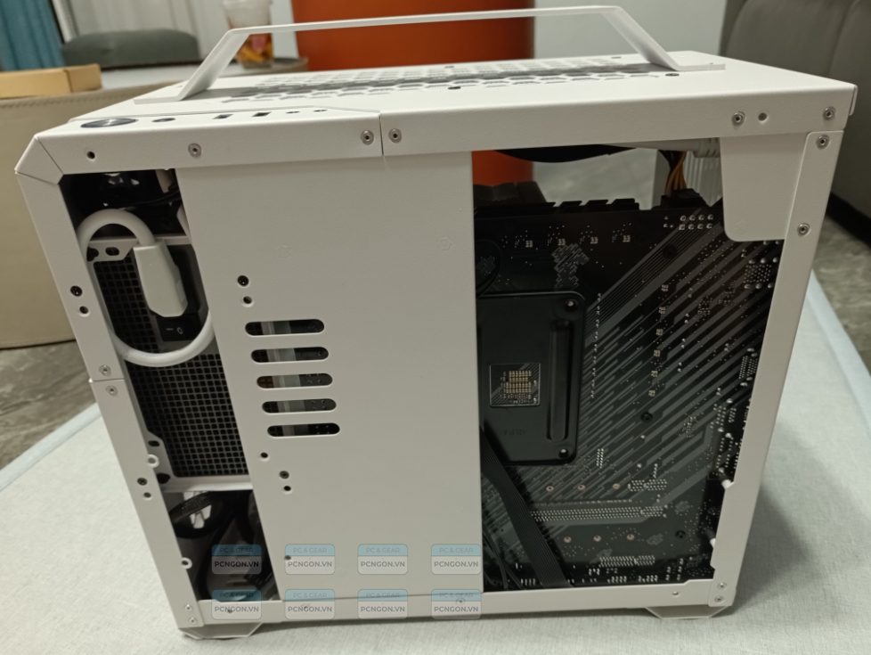 Vỏ Case Máy Tính Mini Itx Traveler - Trắng (genshin Impact) 2