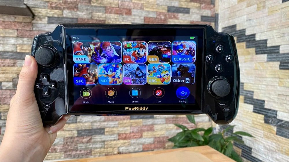 Những lưu ý quan trọng khi chọn mua máy chơi game mini