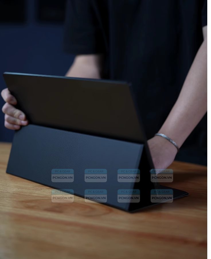 Màn Hình Di động Cforce 15 Inch Full Hd Qled 1