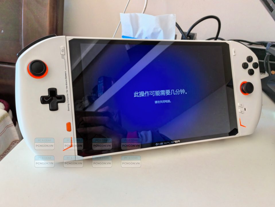Máy Chơi Game Cầm Tay Onexplayer 2 Pro Amd Ryzen 7 7840u (ram 32gb, Ssd 1tb) 3