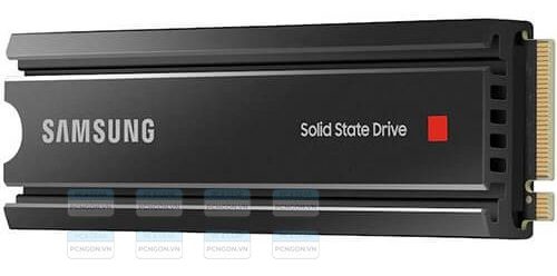 O-cung-ssd-nvme
