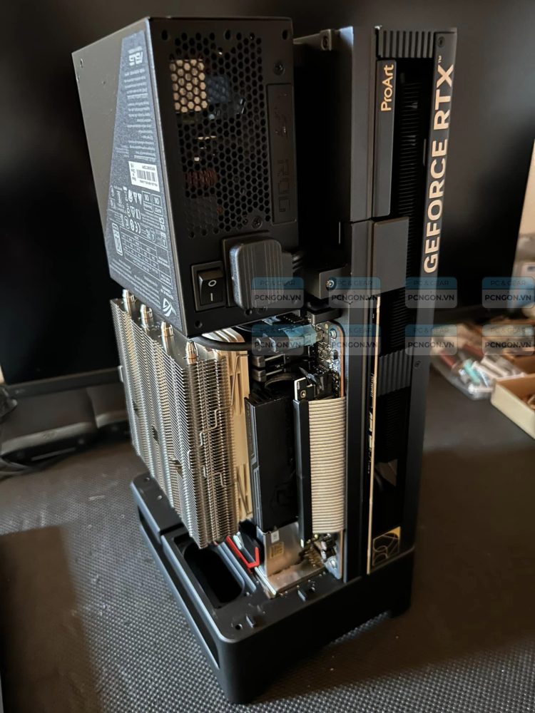 Pc Mini Itx Xikii Industry Ff04 Amd Ryzen 7 7800x3d Proart Rtx 4080 Super 2