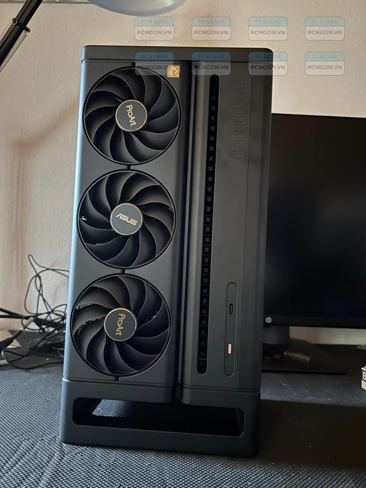 Pc Mini Itx Xikii Industry Ff04 Amd Ryzen 7 7800x3d Proart Rtx 4080 Super 3