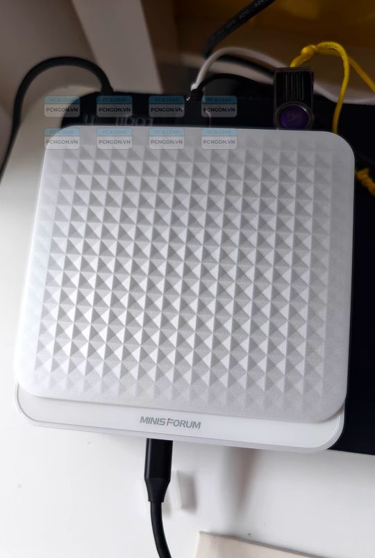 Máy Tính Mini Pc Minisforum Um773 Wt Amd Ryzen 7 7735hs (barebone) 1