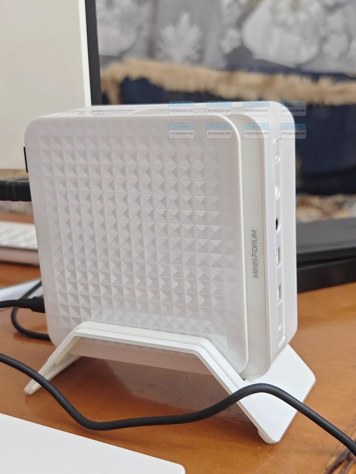 Máy Tính Mini Pc Minisforum Um773 Wt Amd Ryzen 7 7735hs (barebone) 11