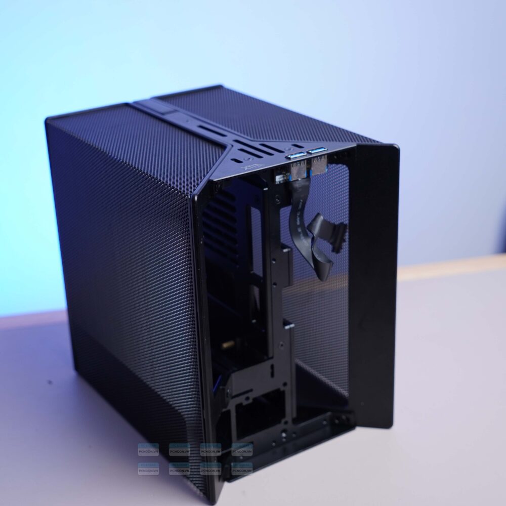 Vỏ Case Máy Tính Mini Itx Xtia Xproto Mini đen Cũ đã Qua Sử Dụng (kèm Riser 4.0) 4